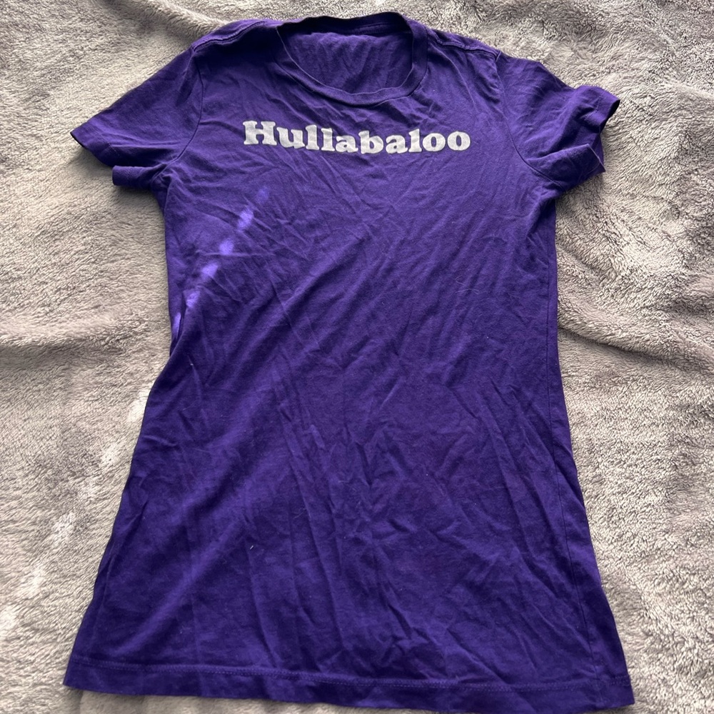 slim fitting Hulabaloo tunic tee